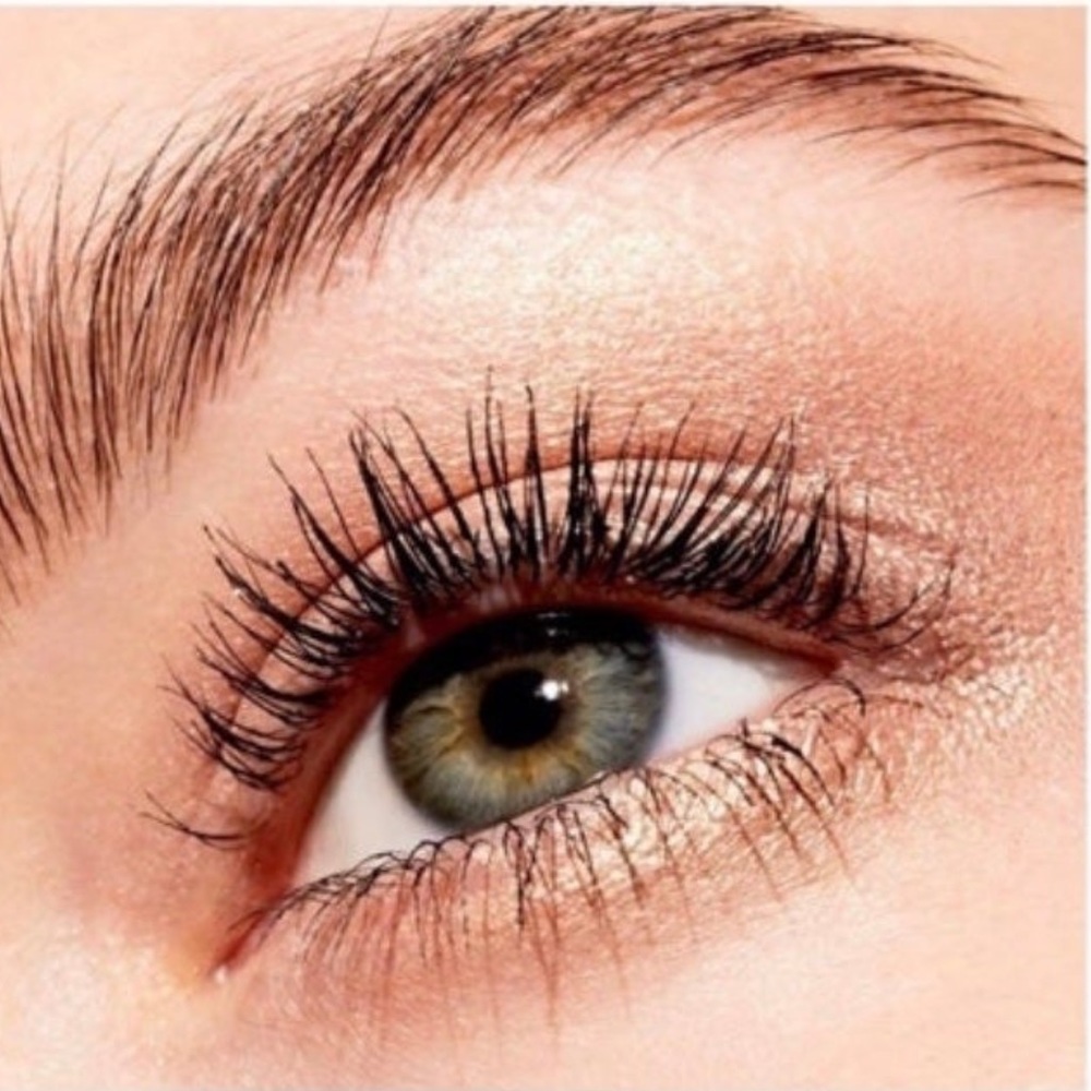 Estée Lauder Sumptuous Extreme Lash Mascara - Picture 10 of 11